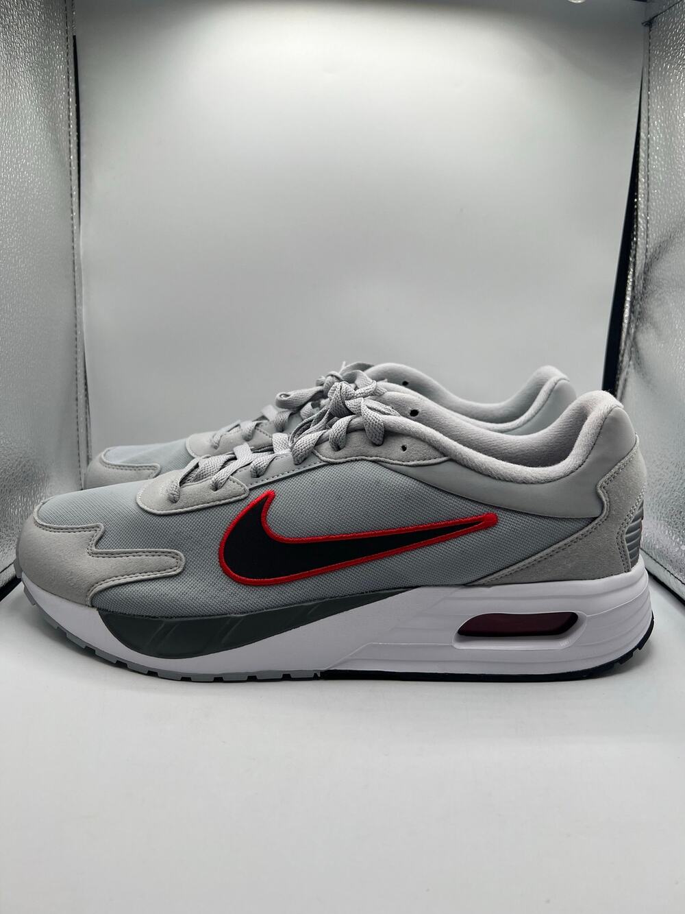 Nike Air Max Solo “Wolf Grey University Red” size 14 men’s